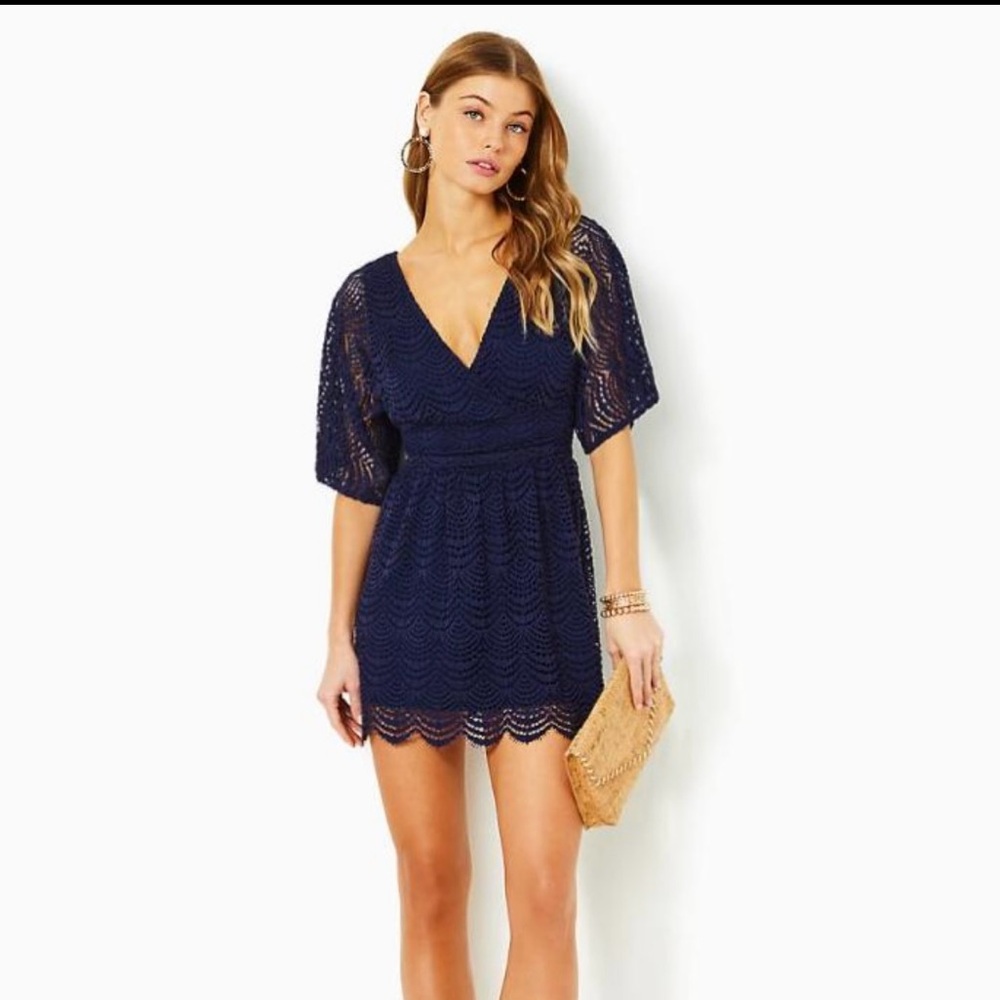 Lily Pulitzer Parigi lace short romper NAVY Size MEDIUM